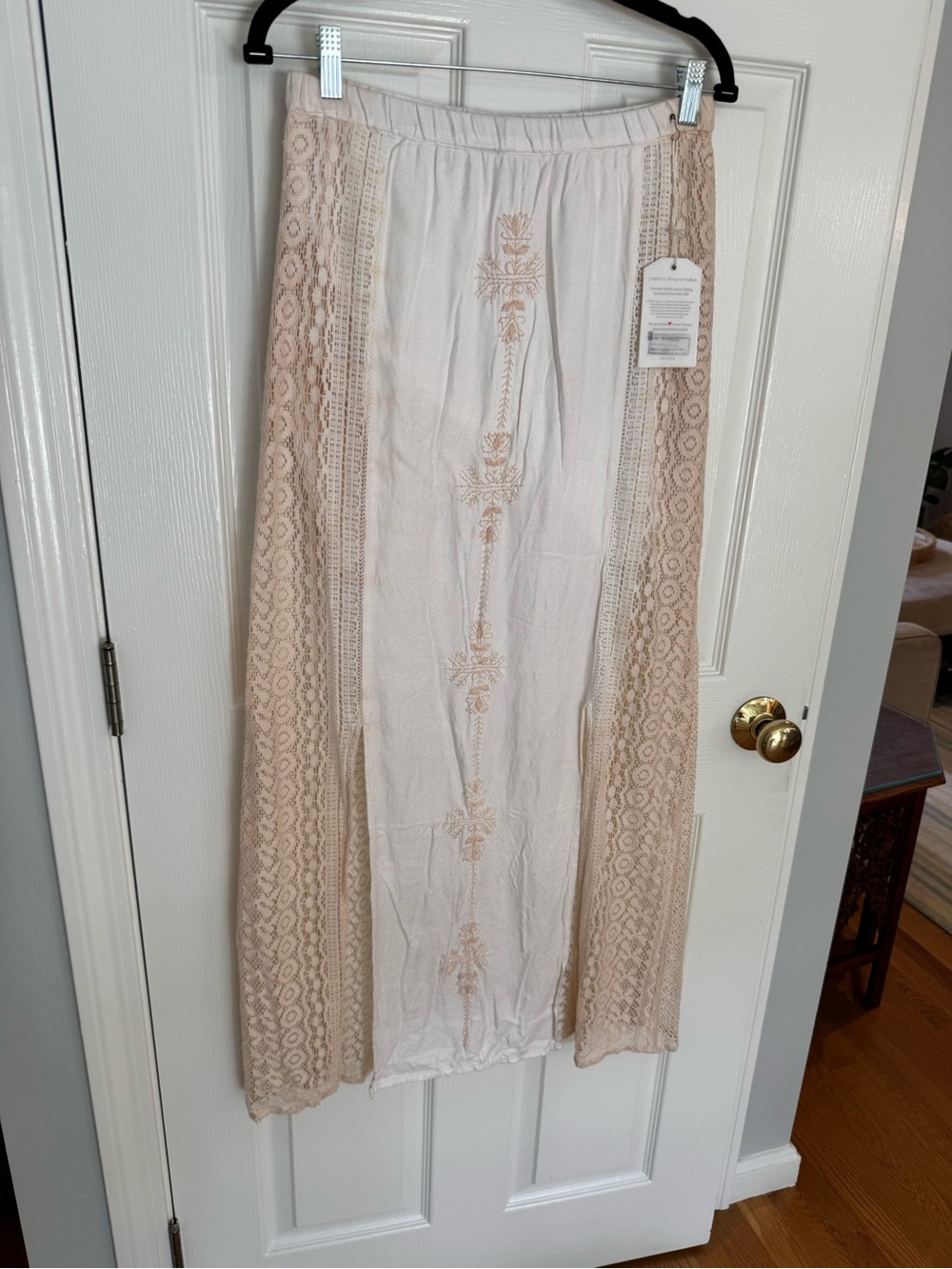 NWT Subtle Luxury Boho Cream Beige Lace Embroidered Double Slit Maxi Skirt S/M